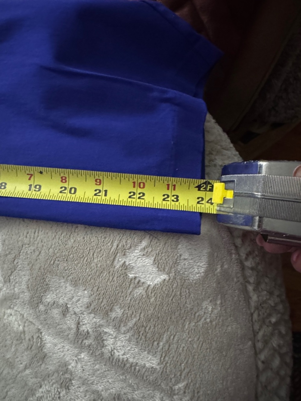 Royal blue capris - Picture 4 of 5